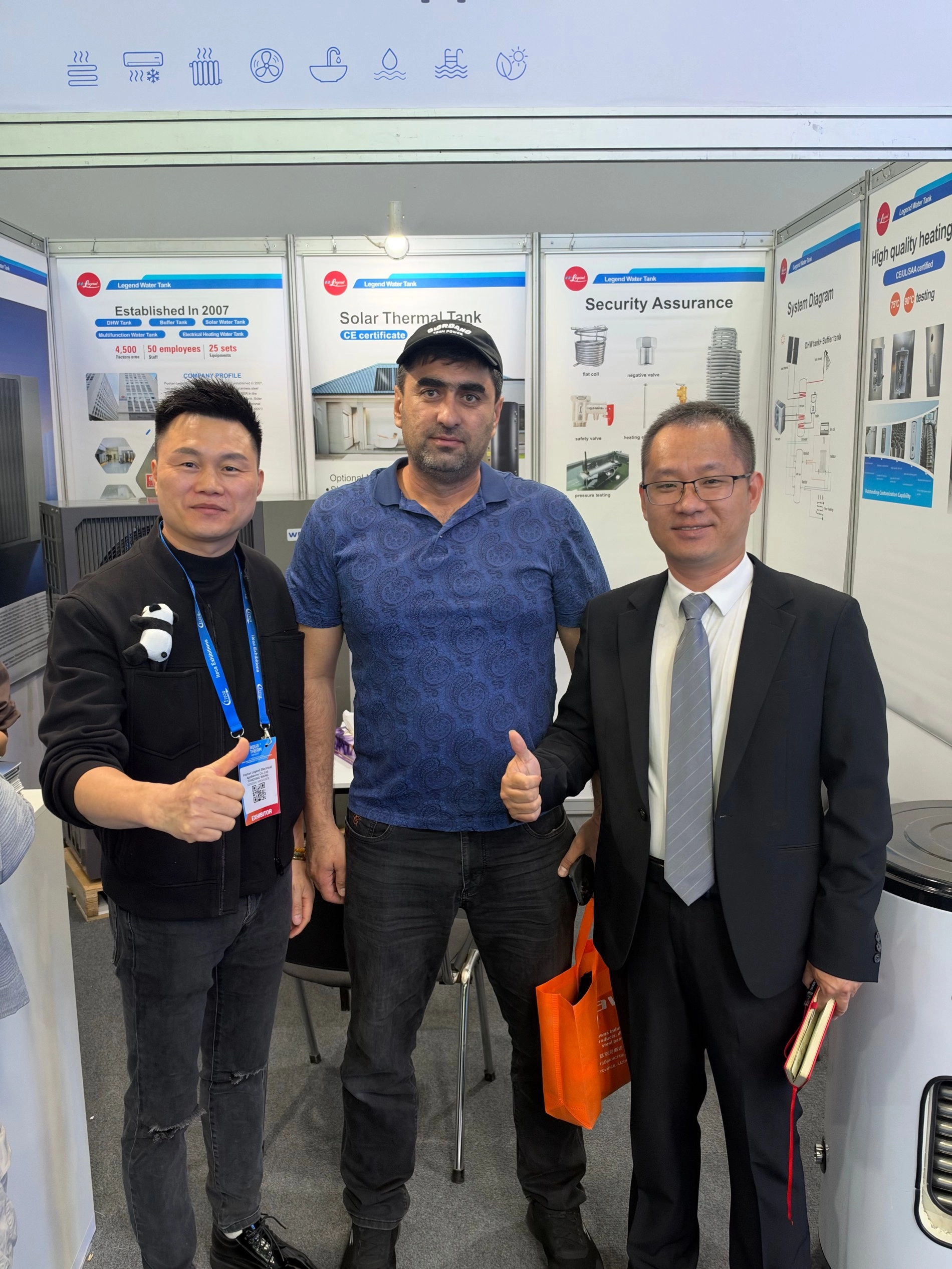 Rezervor de apă Legend la Expoziția Aqua Therm Tashkent Rezervor de apă Legend la Expoziția Aqua Therm Tashkent